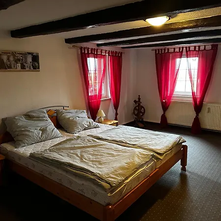 Zum Faesschen Отель типа 