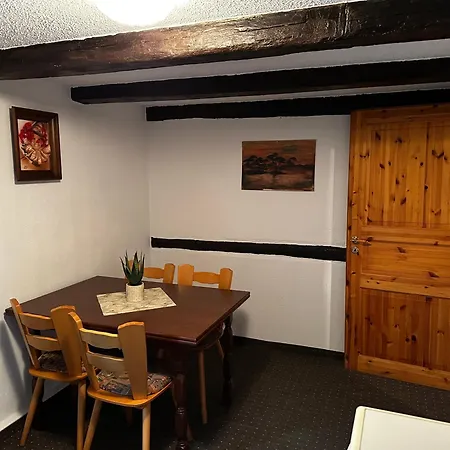 Zum Faesschen Отель типа 