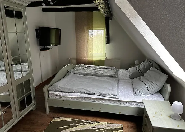 Bed & Breakfast Zum Faesschen 3*